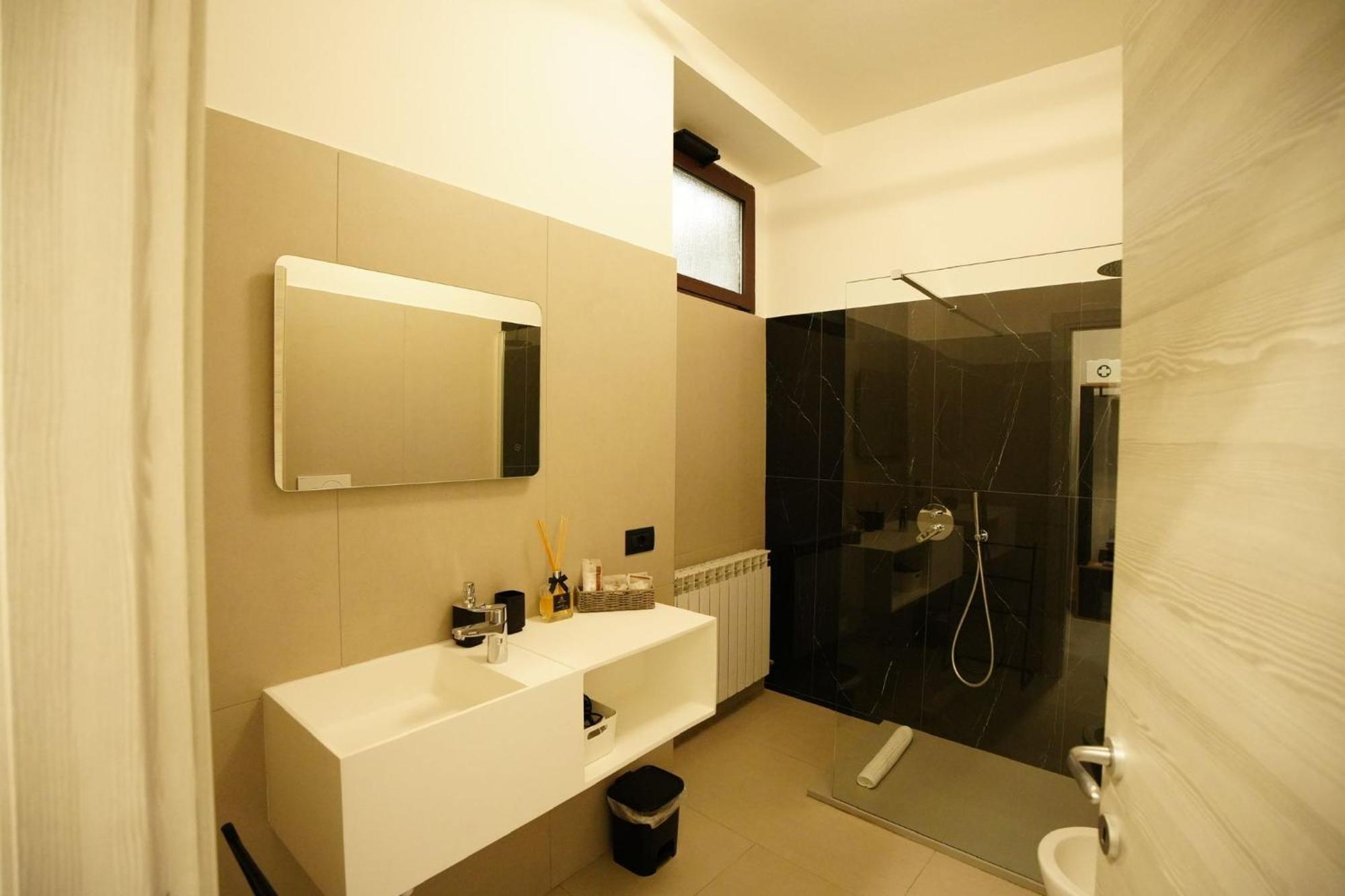 Vakantiehuis The One Malpensa Vizzola Ticino